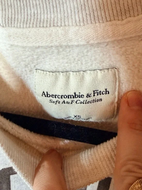 Abercrombie soft collection grey Boston sweatshirt XS - Picture 3 of 3